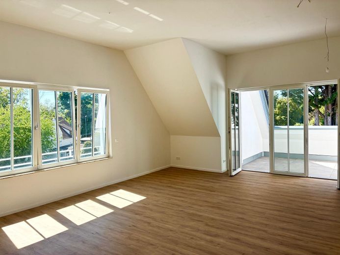 Erstbezug Neubau – Wohn- Esszimmer