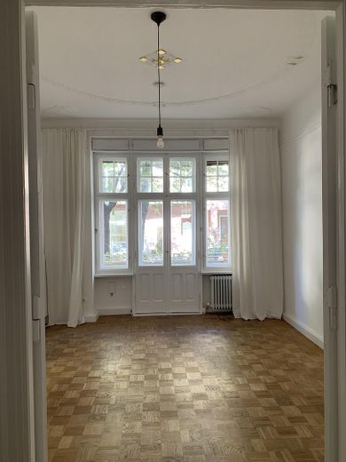 Balkonzimmer