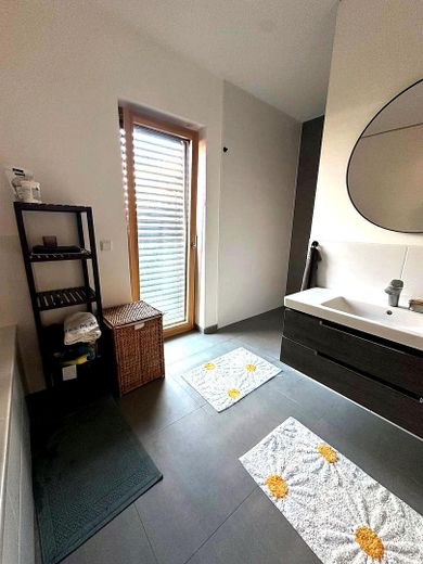 Modernes Neubau-Apartment mit großzügigem Balkon / Berlin-Stralau – Bad