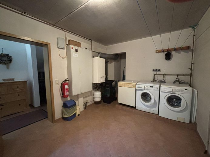 Versatile space wonder in a quiet prime location: your new home or a smart investment! – EG HWR