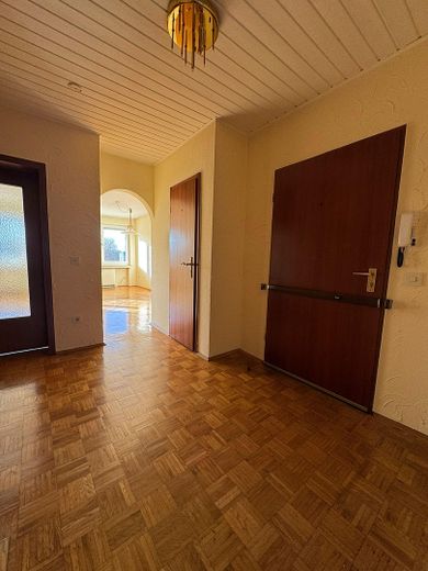 Eingangsbereich mit Parkett