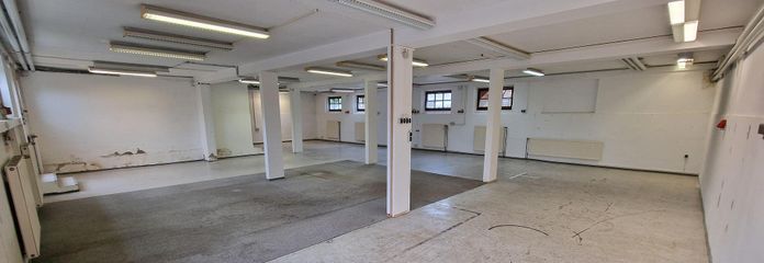 Lager, Produktion, Ausstellung,