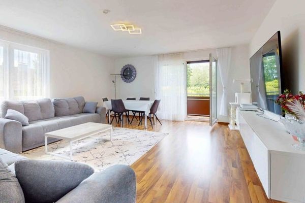 Bezugsfreie, modernisierte 4-Zimmer-Wohnung mit Balkon & Stellplatz in Delbrück-Ostenland