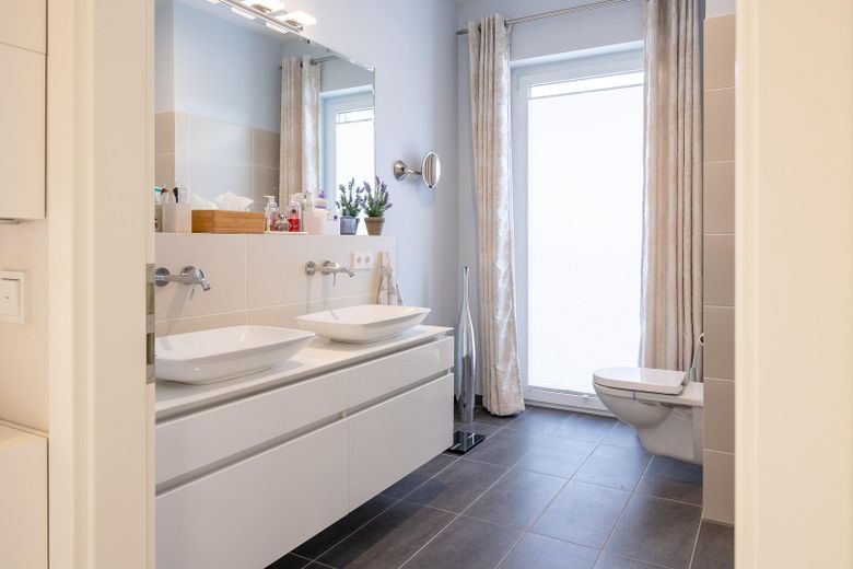 ¡Ubicación, ubicación, ubicación! ¡Apartamento en la Speicherstadt junto al agua! – Badezimmer