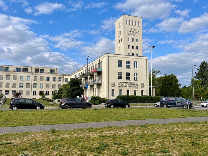 Wohnen mit Loftcharakter im Baudenkmal – helle 2-Zimmer-Wohnung in Berlin-Lichterfelde – Foto 7