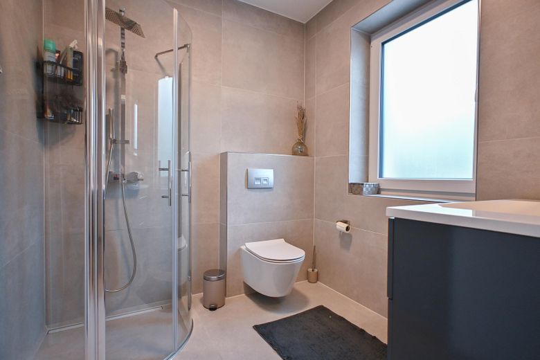 Badezimmer EG