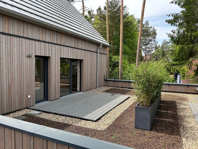 5-room apartment in an eco-friendly timber house – Dachterrasse