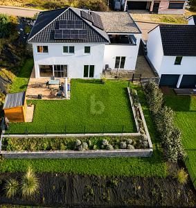 PREMIUM-FAMILIENHAUS MIT ERTRAGSPOTENZIAL – 1783281642_da97885.jpg