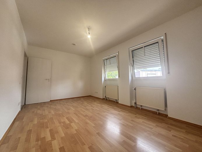 Helle 4,5 Zimmer Maisonette-Wohnung zu vermieten – Whg 2 Schlafzimmer (unten)