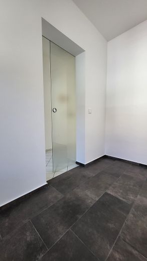 Küche Blick zum Flur