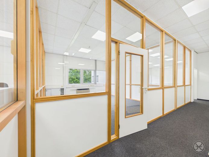 Büro &amp; Werkstattflächen in Industriegebiet zu Vermieten | Tweelbäke | Oldenburg – CAM05560G0-PR0049-STILL012