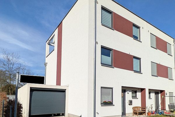 Abitare e stare bene per tutta la famiglia - Casa bifamiliare a Delitzsch