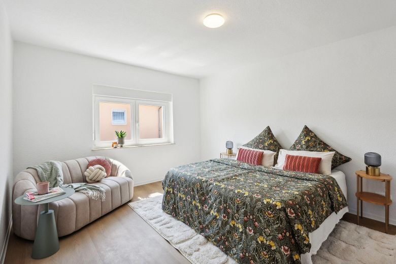 Charmante Doppelhaushälfte mit Garten - Ruhig & zentral - ohne Provision – OG Schlafzimmer