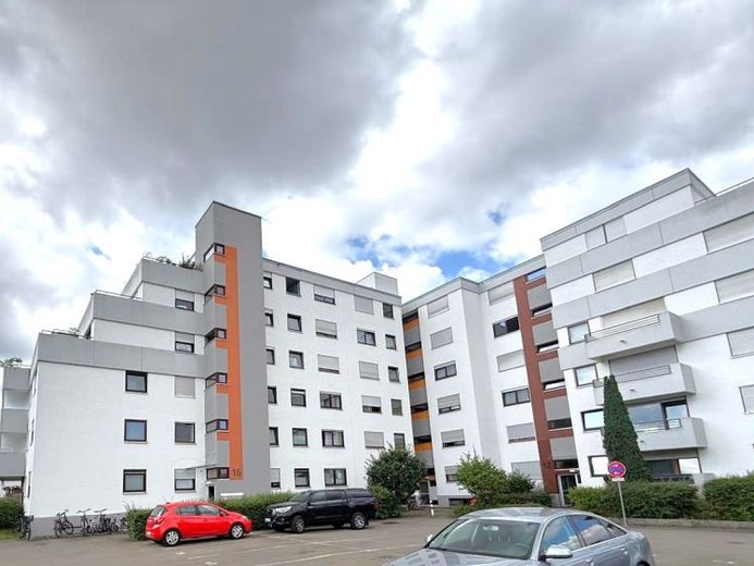 Aussicht genießen, Freiheit spüren. Exklusive Wohnung mit XL-Terrasse zu verkaufen – फोटो 1