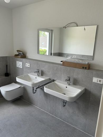 Badezimmer im OG