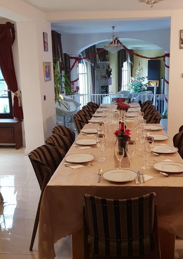 Exklusive Erdgeschossresidenz mit Haus-in-Haus Charakter – Foto 12