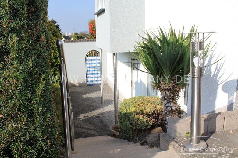 *Saarbrücken-Gersweiler, Schicke 2-3 ZiKB-Wohnung mit Wintergarten* – f577dd8d0387cd92b92d39aa36f889f14057aa4d.jpg