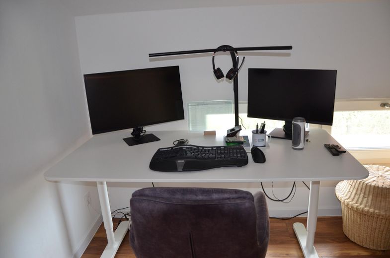 Kind 2 / Büro 2