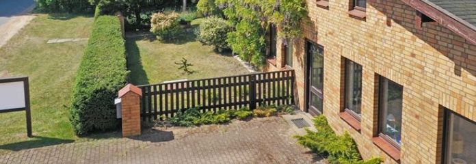 Platz für handwerkliches Gewerbe und Wohnen - traumhaftes Landhaus in der Natur/Randlage