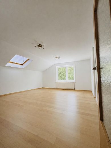 3 Famlienhaus in Top-Lage Rottweil zu verkaufen – Zimmer Süd DG