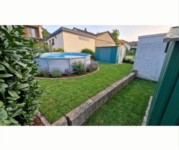 Viel Platz für Ihre Ideen: Traumhaftes Einfamilienhaus in Dahn in guter Lage – Garten 