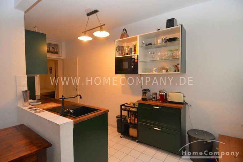 Große 4-Zimmer-Wohnung in Friedrichshain, möbliert – 51ac0cf1ee20374d221f5c6da01bd376aef33e62.jpg