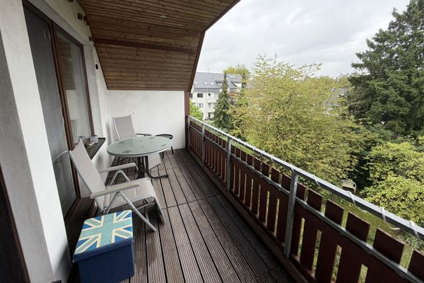 1-Zimmer Apartment mit Balkon, Küche und Stellplatz
