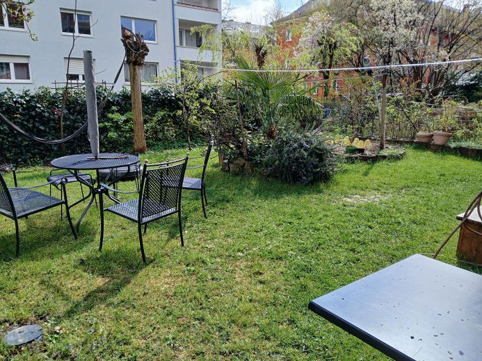 Ruhige Erdgeschosswohnung mit einmaligem Garten in zentraler Lage in der Unterwiehre – Foto 26