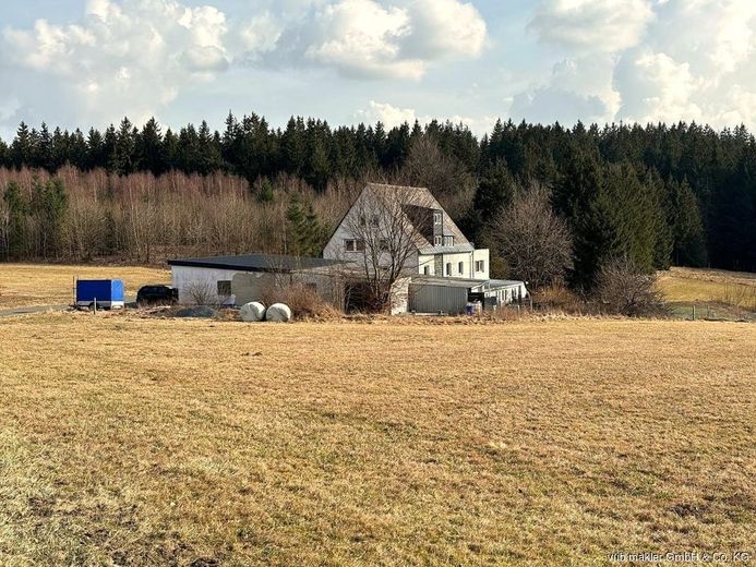 Einzigartiges Anwesen in Panoramalage - Exklusivität im Frankenwald – VUB0002370-18