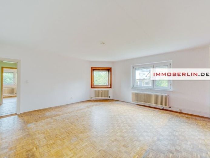 IMMOBERLIN.DE - Attractive two-family house in a quiet location near Spandauer Forst – Photo 1