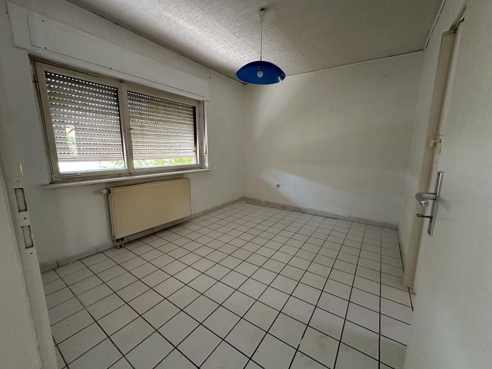 Potansiyelli ev: Tadilat planı ve yaşam vizyonu hazır #Komisyonsuz# – Büro_Kinderzimmer (IST)