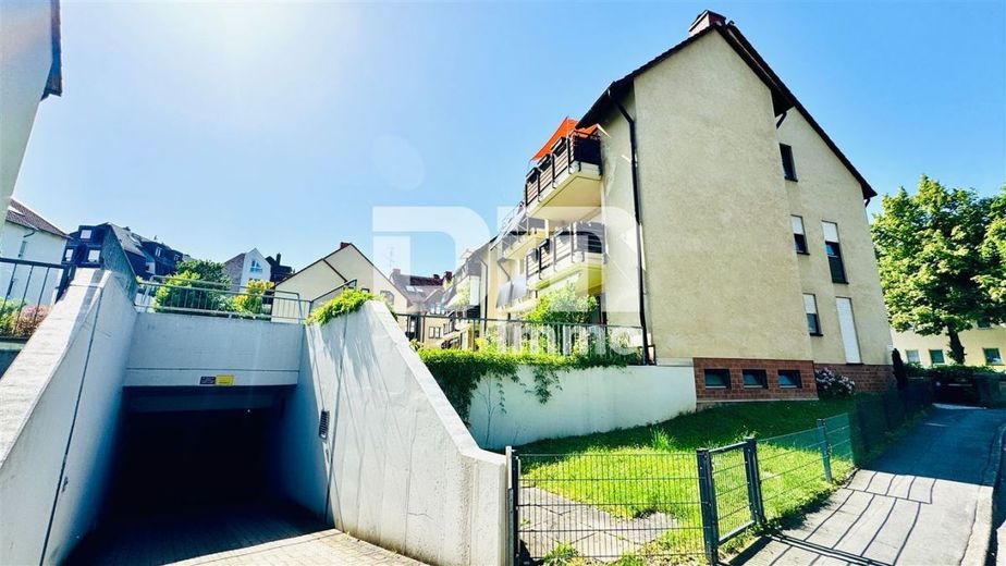 شقة أنيقة من 3 غرف تشمل شرفة + موقف سيارات تحت الأرض في موقع متميز بالقرب من Rammelsberg – Zufahrt Tiefgarage
