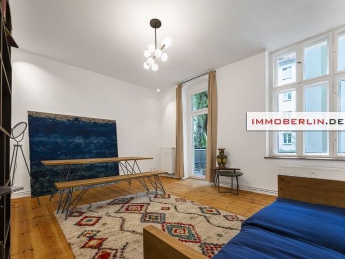 IMMOBERLIN.DE - Ersteinzug nach Sanierung 2025! Stilvolle Altbauwohnung mit Balkon & Mobiliar – Foto 1