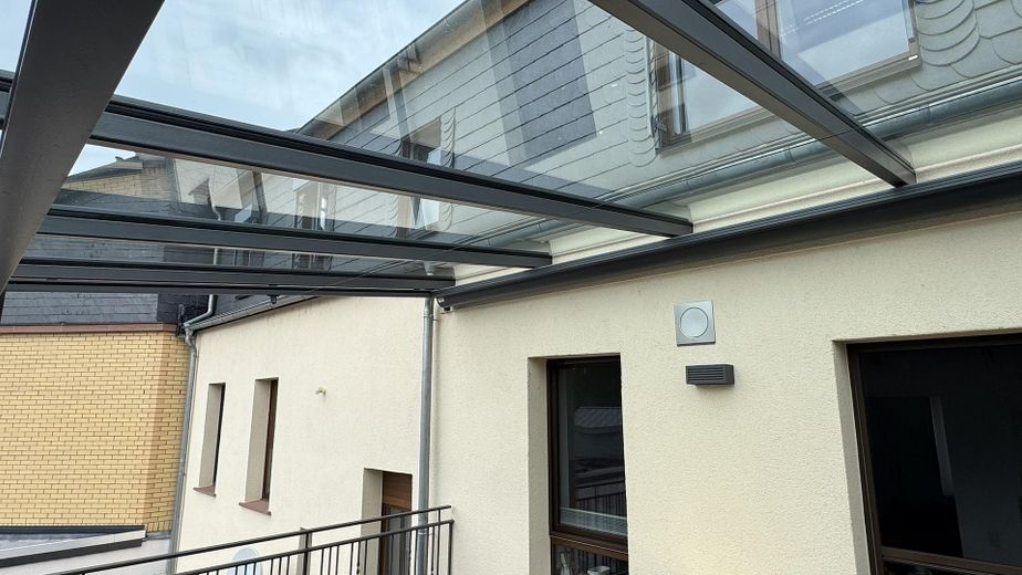 Südfassade Terrassendach