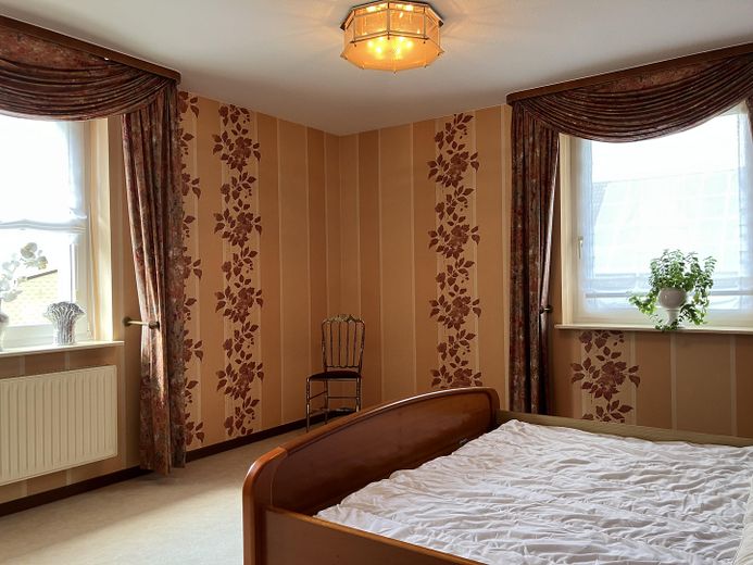 1. OG Schlafzimmer Eltern