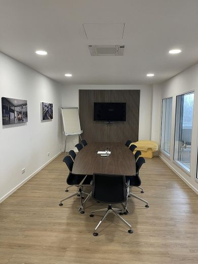 Besprechungsraum 2: Studio