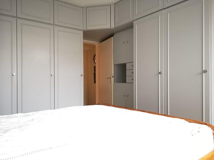 4/5 Zimmer Wohnung in Königsforstnähe (Neubrück) zur Eigennutzung oder als Kapitalanlage – Praktische Einbauschränke