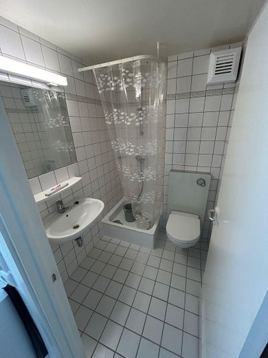 Möbliert wohnen: Zentrale 1-Zimmer-Wohnung mit Terrasse in Lüneburg – Foto 1