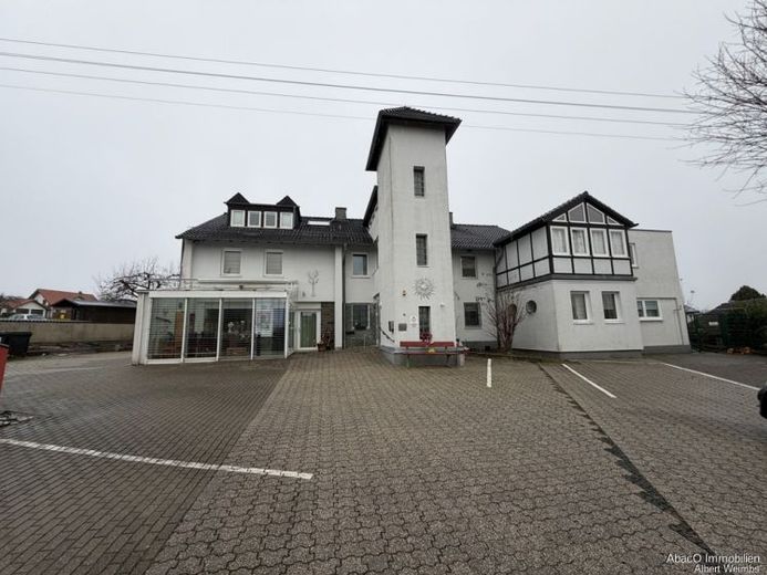 Investitionschance in Nideggen-Schmidt: Ehemaliges Pflegeheim mit vielseitigem Potenzial! – Foto 1
