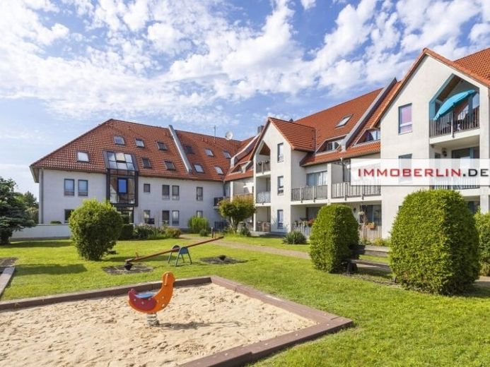 IMMOBERLIN.DE - Kapitalanlage! Sympathische Wohnung mit Südloggia & Tiefgaragenstellplatz – Foto 1