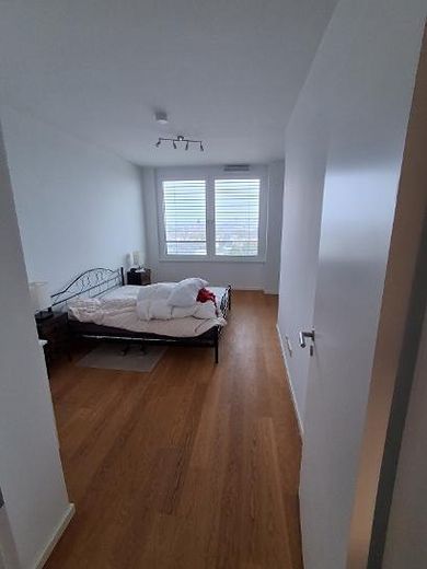 Unverbaubare Fernsicht bietet diese luxuriöse lichtdurchflutete südliche Wohnung in bester Lage im Europaviertel inklusive Concierge – Foto 2