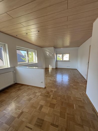 Jasne 3-pokojowe mieszkanie w centrum Kalchreuth – Zdjęcie 1