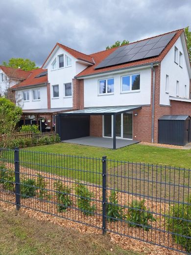 Exklusives Reihenendhaus – Erstbezug nach aufwendiger Sanierung mit PV-Anlage & sonnigem Garten – Foto 17