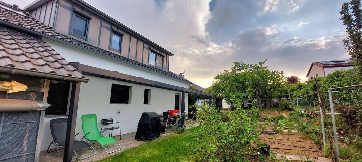 Lichtdurchflutetes Zweifamilienwohnhaus, komplett saniert 2021 in ruhiger Lage von Herrenberg – Foto 5