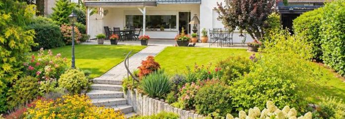 Casa unifamiliare ben tenuta con ampio giardino, garage e posto auto coperto a Bad Salzuflen Wüsten