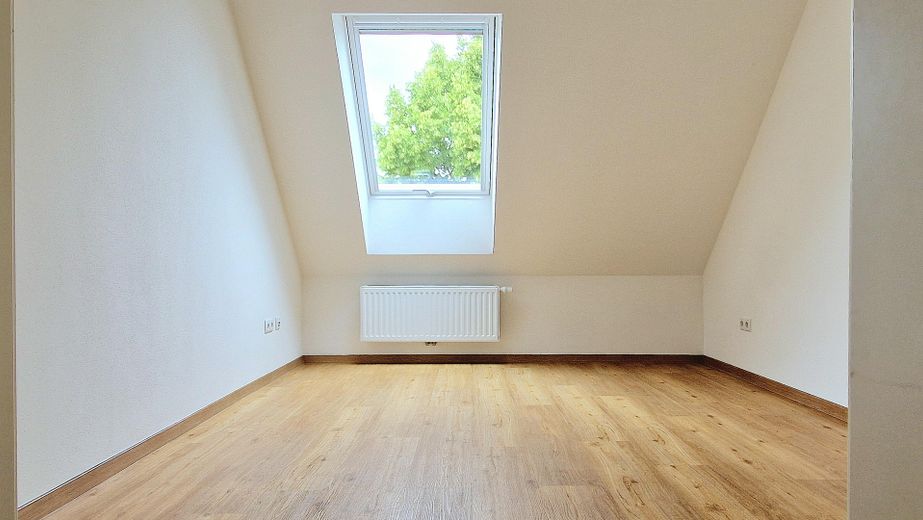 Neues Glück 🏡 Neues Zuhause – Schlafzimmer 1