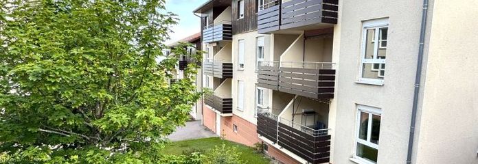 Wie Urlaub: 1-Zimmer Wohnung mit Balkon und Garage