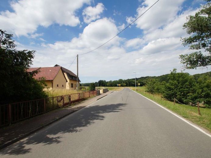 Dahlener Heide'de mevcut eski yapıları bulunan konut inşaat arsası! – Fotoğraf 1