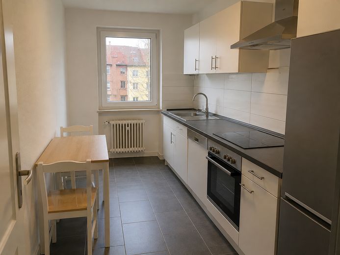 ¿Nuevo en Kleve? Habitación amueblada en un piso compartido recién formado de 3 personas – Küche