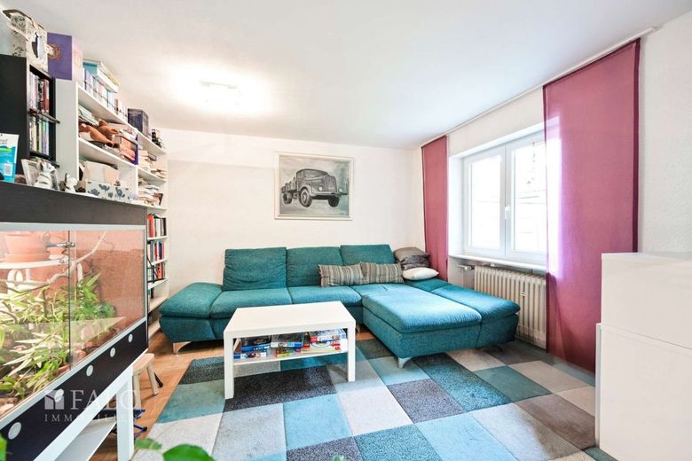 Familienfreundlich, gepflegt, sofort wohnlich - Doppelhaushälfte mit Gartenidylle in Ottobrunn – Couchecke